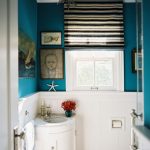 منضدة تحت الحوض الصورة البيضاء