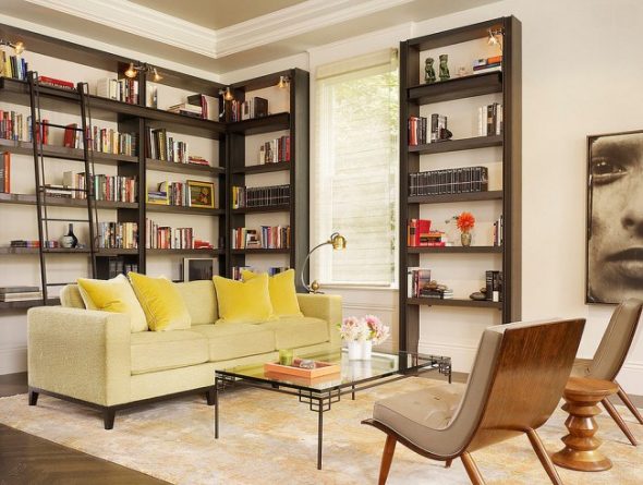 رفوف الزاوية في غرفة المعيشة