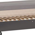 السرير دون اللوح الأمامي مع السرير السفلي