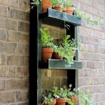 جدار الجرف للزهور تفعل ذلك بنفسك