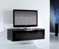 حامل التلفزيون