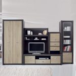 جدار القاعة