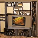 جدران غرفة المعيشة الصغيرة