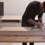 الجرف العمودي للزهور لجعل