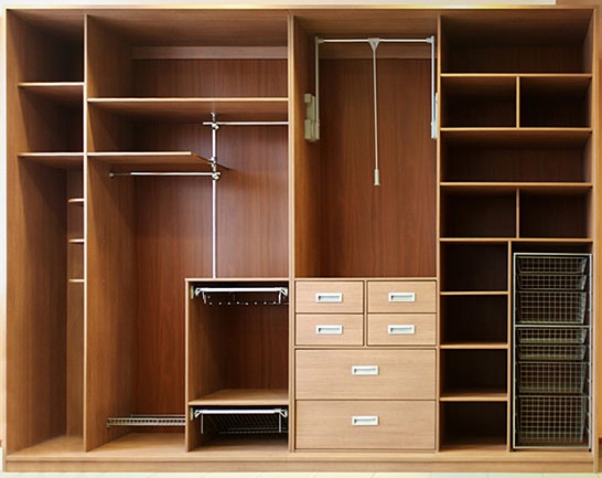 ملء خزائن صورة الداخلية