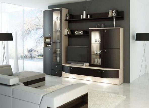 أسود أبيض مع الزجاج