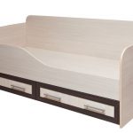 الأطفال وحيد M 11