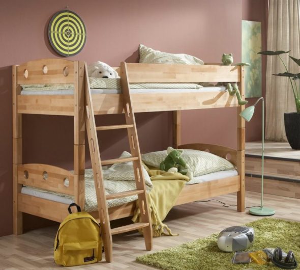 شجرة ايكيا السرير