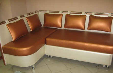 الصورة تعمل تنجيد ورايات