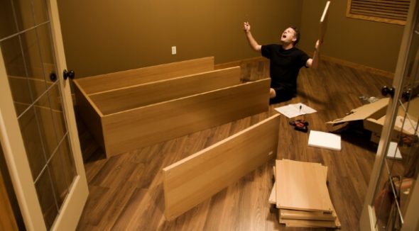 أخطاء عند تجميع مقصورة خزانة