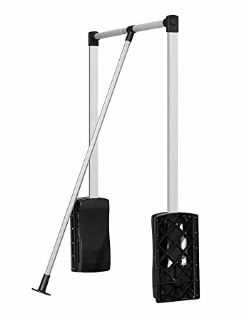 تستخدم للحفاظ على الملابس على الشماعات.