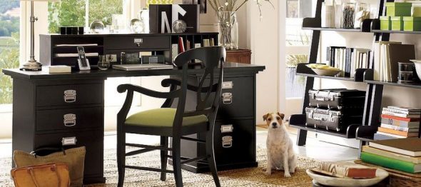 اصنع مكتبًا بيديك من الخشب