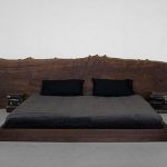 السرير القطيفة