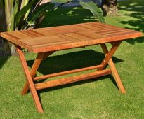 طاولة قابلة للطي