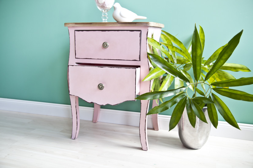 الأثاث العتيقة