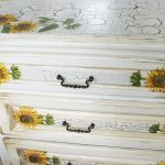 craquelure جميلة على الأثاث