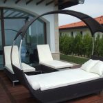 سرير للشارع