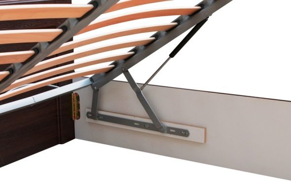 السرير مع آلية رفع (رفع الغاز) الصورة