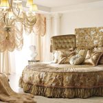 سرير الجولة في الداخل