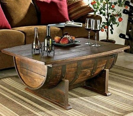 أثاث مصنوع يدوياً