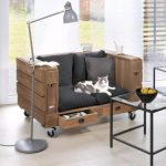 أريكة صغيرة من ثلاث منصات البناء