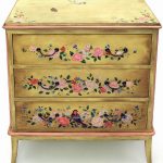 رسمت الأثاث بعد الترميم