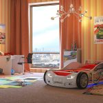 سرير سيارة أبيض في الداخل