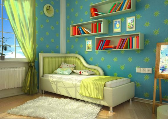 سرير الطفل مع اللوح الأمامي لينة