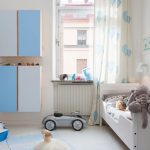 حضانة جميلة ولطيفة لصبي صغير