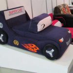 سرير كرسي لصبي على شكل آلة كاتبة