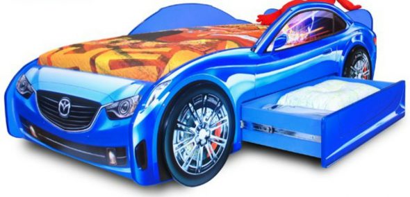 سرير سيارة مع درج