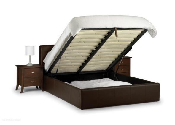 السرير مع فراش