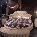 سرير مع اللوح الأمامي لينة لغرفة النوم على الطراز الحديث