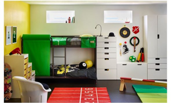 دس السرير في الحضانة