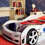 غرفة باردة لصبي في سن المراهقة