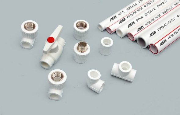 أنابيب البولي بروبيلين