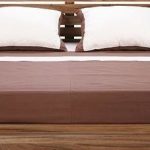 سرير خشب البلوط واسع لغرفة نوم غير عادية