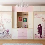 خزانة ملابس لغرفة نوم فتاة مراهقة