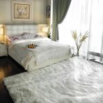 غرفة نوم الأوركيد مع سرير لينة الظهر