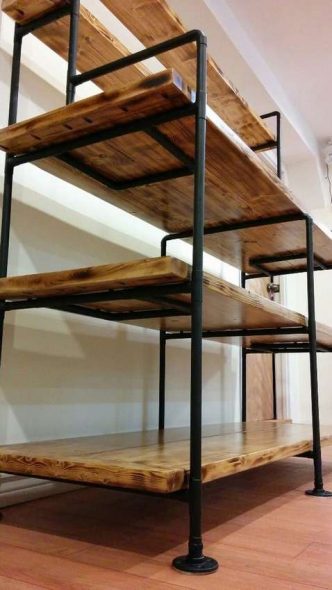 رف الأنابيب