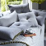 الوسائد مريحة من مختلف الأشكال