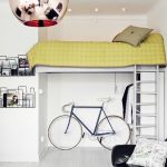 سرير علوي بالغ لشقة صغيرة