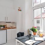 كونترتوب عتبة في المطبخ