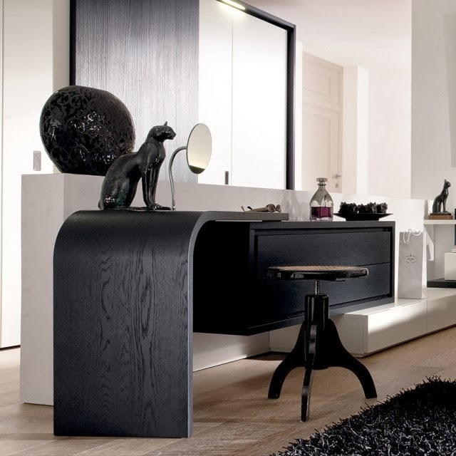 طاولة مكياج خشب الأبنوس