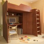 سرير علوي كبير باللون البني