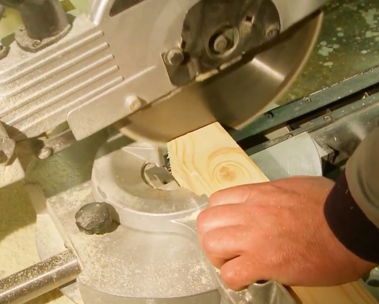 شعاع خشبي على الشرائح