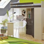 الطابق العلية للأطفال مع سرير علوي