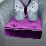 طفل مقعد الفراشة