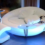 أريكة غير عادية