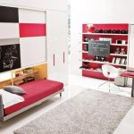 نوعان من المحولات في الحضانة